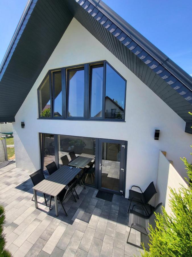 Domki Na Kasztanowej Rewal Exterior foto