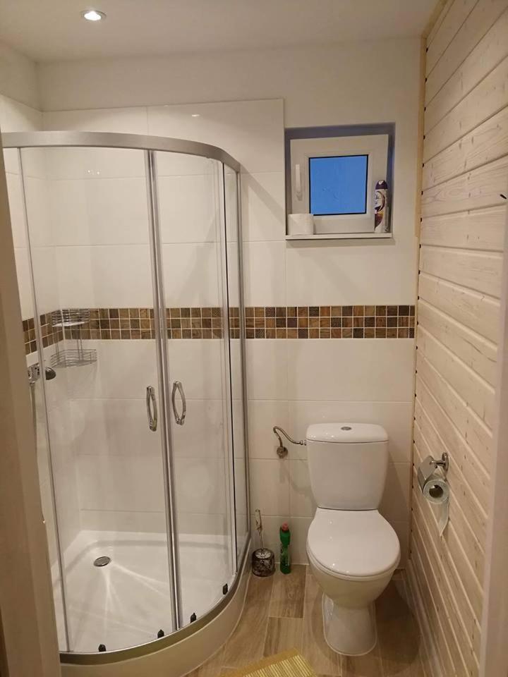 Domki Na Kasztanowej Rewal Exterior foto